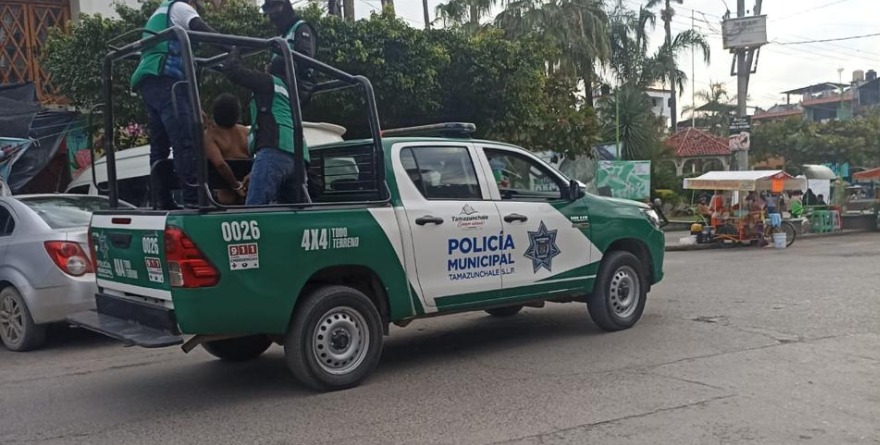 A los separos por borrachote