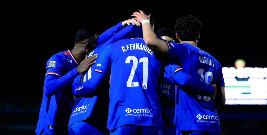  CRUZ AZUL GANA PIDIENDO LA HORA ANTE BRAVOS