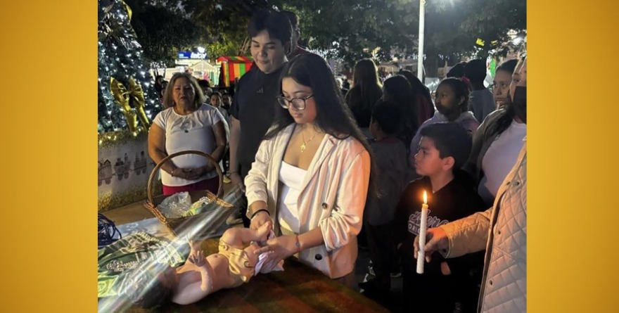 Rosca de Reyes compartida en Rayón