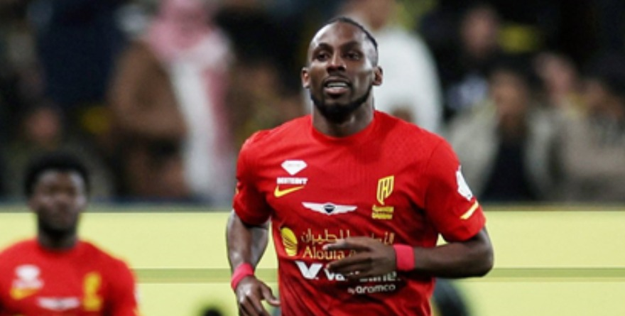 Quiñones gana la partida a CR7