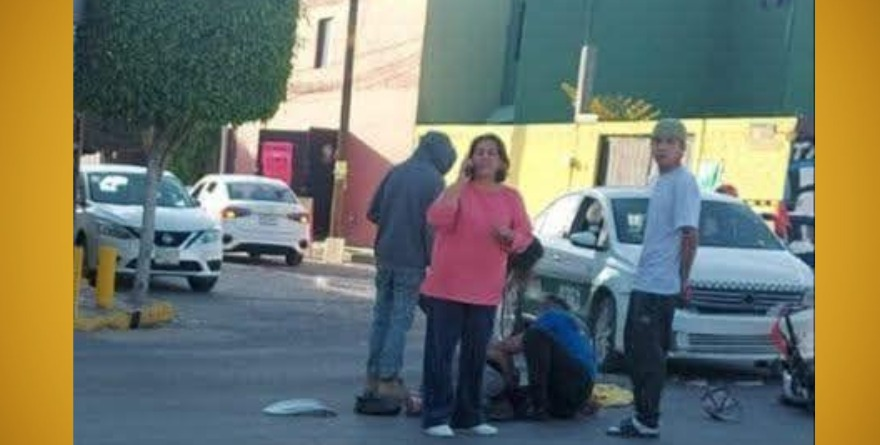 Choca motociclista en Av. Constitución