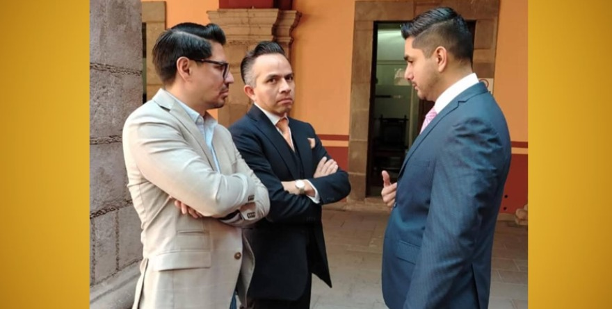 Con permiso… a la UASLP
