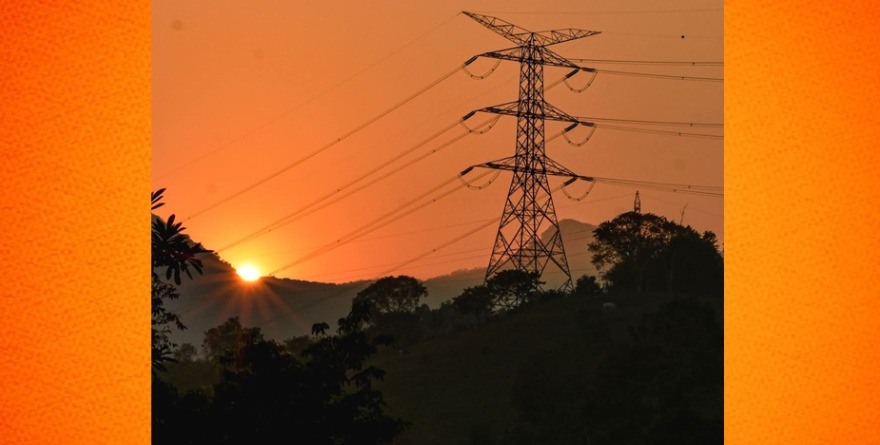 Crepúsculo en las montañas