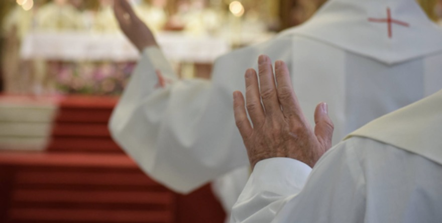 Narco ahora acosa a sacerdotes en SLP