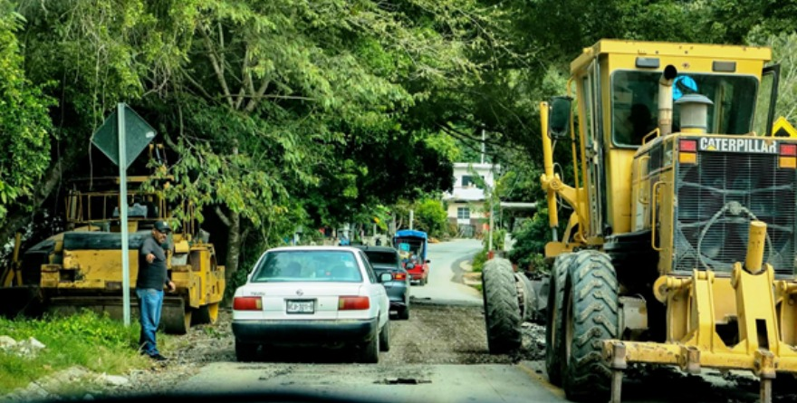 Reencarpetan vía Matlapa–Zacayo