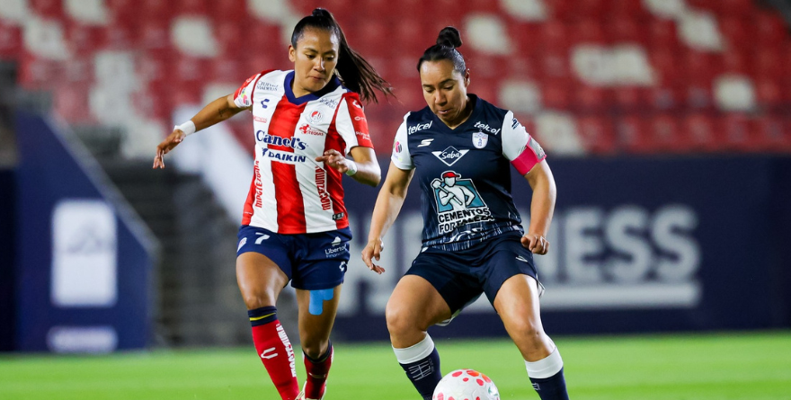 NOMAS TRES TIROS LE DIO