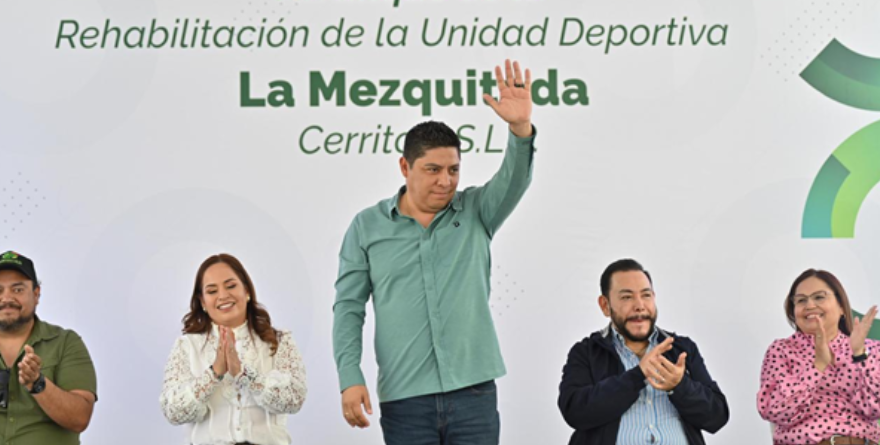 Entrega Gallardo camino en Cerritos