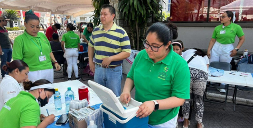Vacunas contra sarampión en Museo de las Ciencias