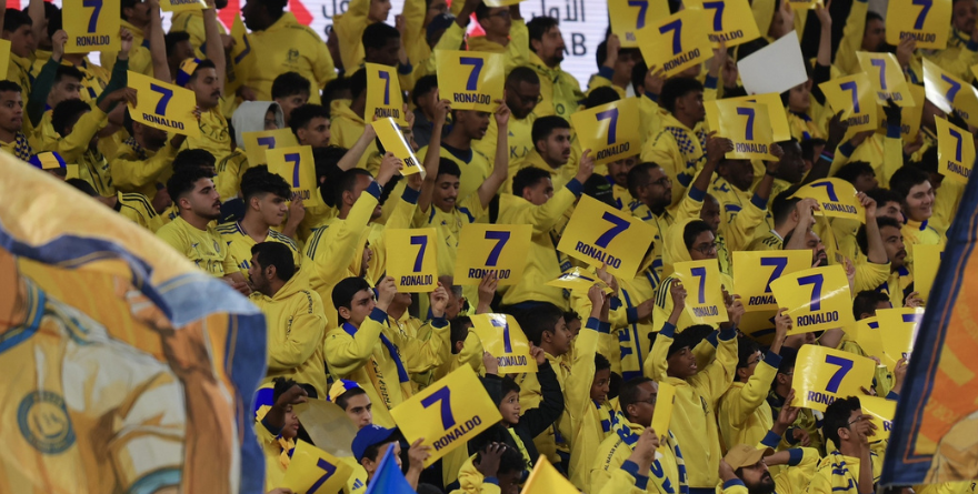 MANTIENE CRISTIANO POSTURA Y FALTA A JUEGO DEL AL NASSR