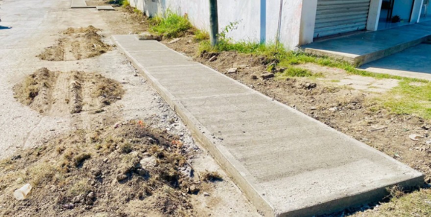 Generan críticas obras en bloques