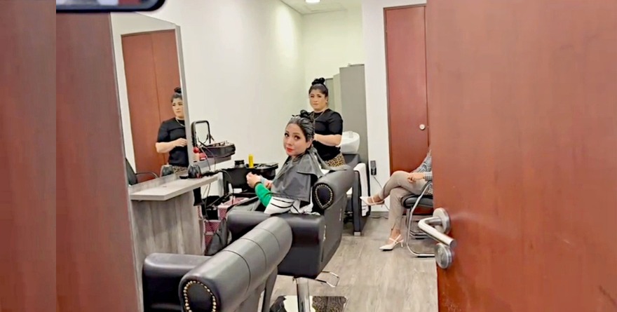 GOZABAN DE SALÓN DE BELLEZA EN EL SENADO