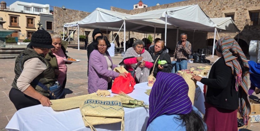 Talento artesanal de Santa Catarina llega a la capital