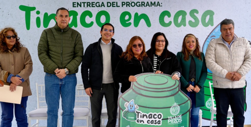 Reparten 500 tinacos en Pozos