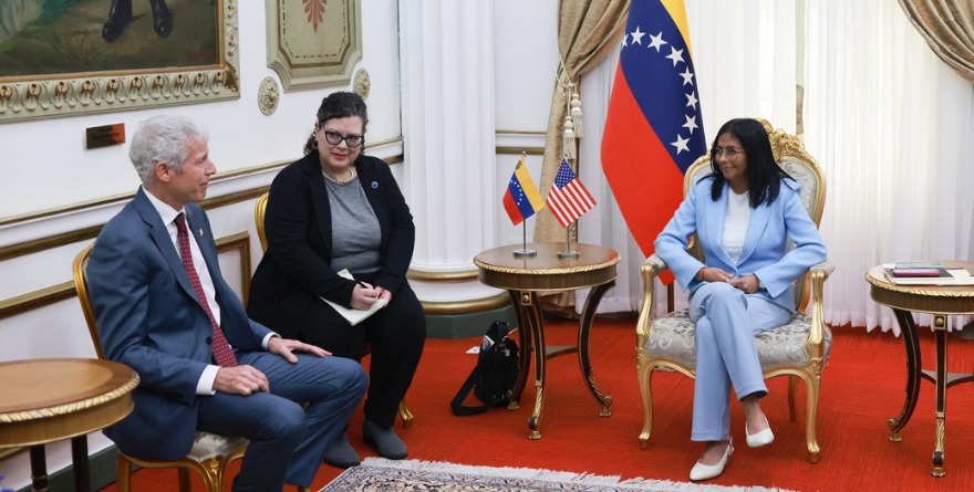 ‘ACABÓ EMBARGO AL CRUDO VENEZOLANO’