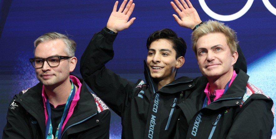 EMOCIONA A BAZ LUHRMANN BAILE DE CARRILLO CON ‘ELVIS’