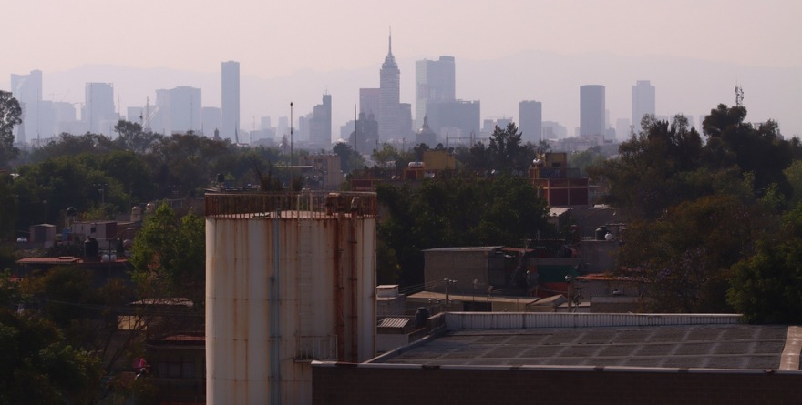 ¿HAY AMOR EN EL AIRE?, MÁS BIEN… ¡OZONO!