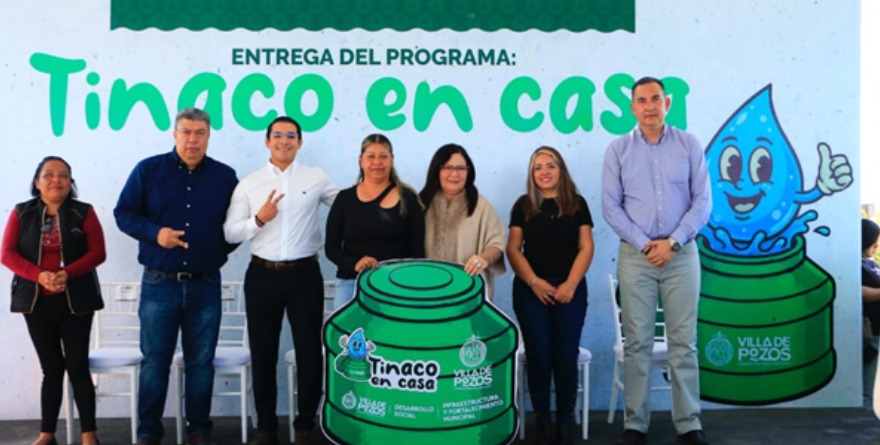 Entregan 1000 tinacos en colonias de Pozos