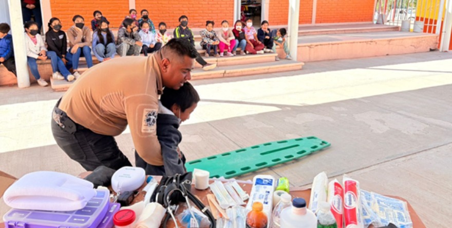 Capacitan a alumnos en prevención