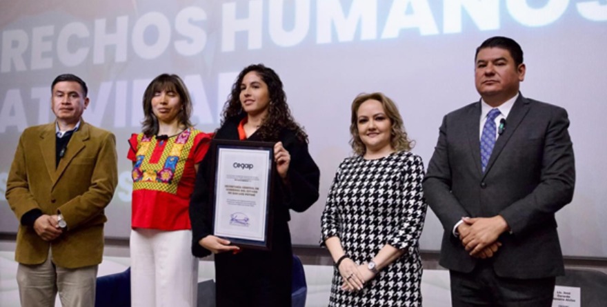 Premian liderazgo en transparencia