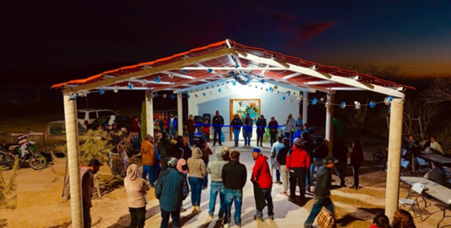 Renuevan capilla en Vanegas