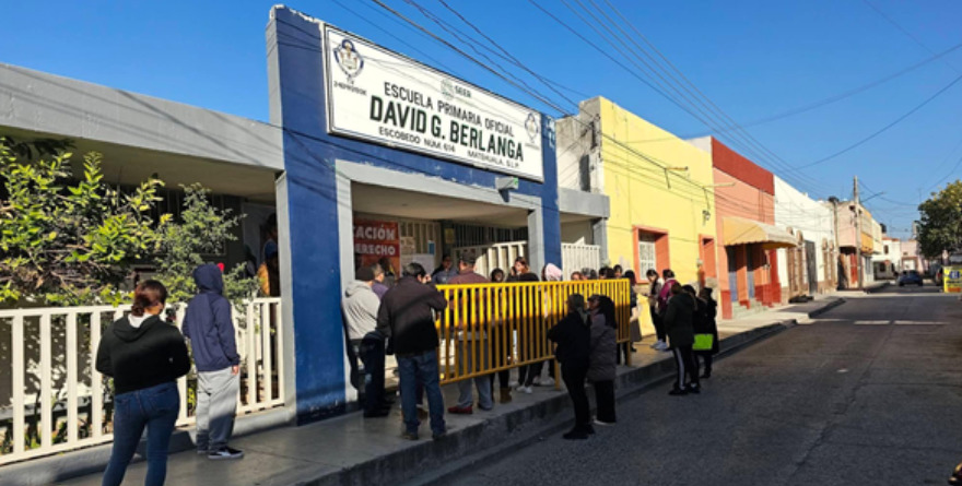 Aulas vacías desatan protestas en Matehuala