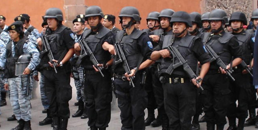 Por una comandancia más limpia