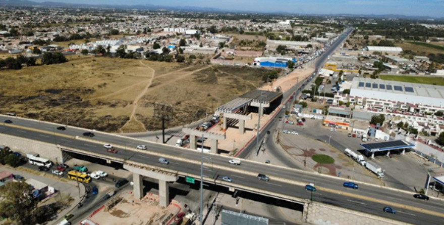 Avanza mega puente  en Circuito Potosí