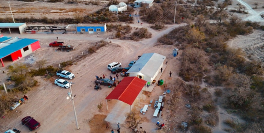 Techo nuevo, rezago viejo