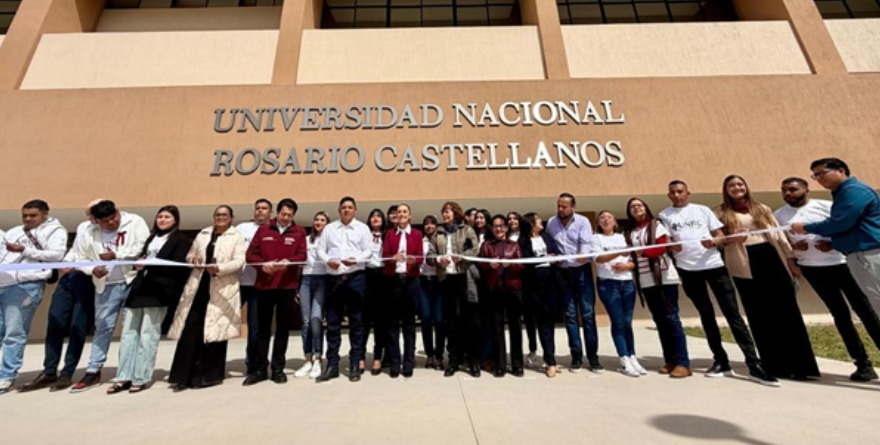 Presentan instalaciones de la Universidad