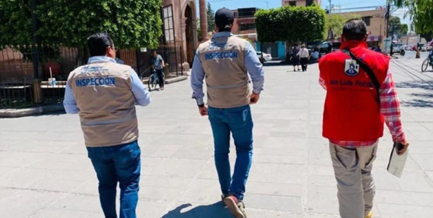 Comerciantes en la mira por falsos ‘inspectores’