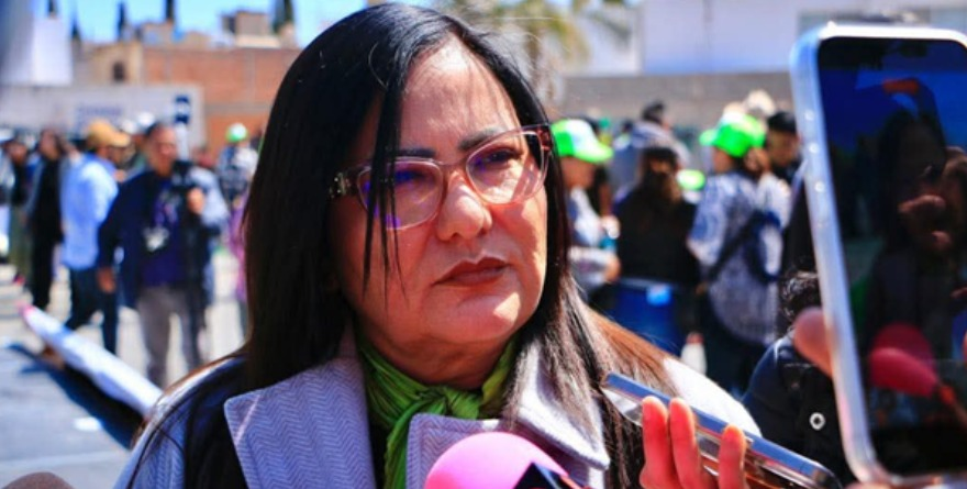 Rehabilitan vialidad en Villa de Pozos
