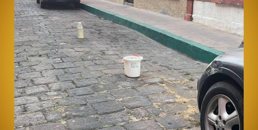  EL CENTRO NO ES ESTACIONAMIENTO PRIVADO