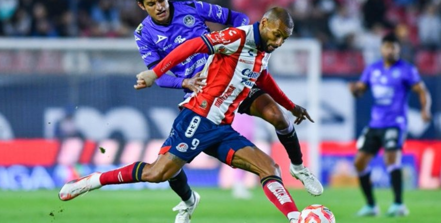 ATLÉTICO DE SAN LUIS GANA, GUSTA Y GOLEA