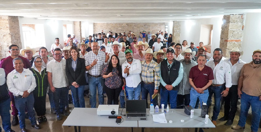 Gobierno refuerza lucha contra gusano