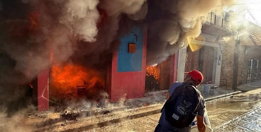Solidaridad ciudadana logra sofocar incendio