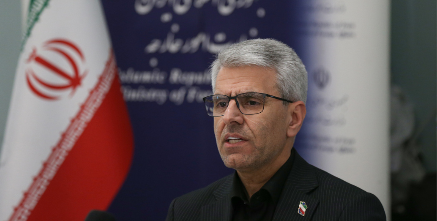 MARCHAN EN TEHERÁN PESE A BOMBARDEOS