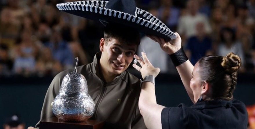 SE CORONA COBOLLI EN EL ABIERTO MEXICANO DE TENIS