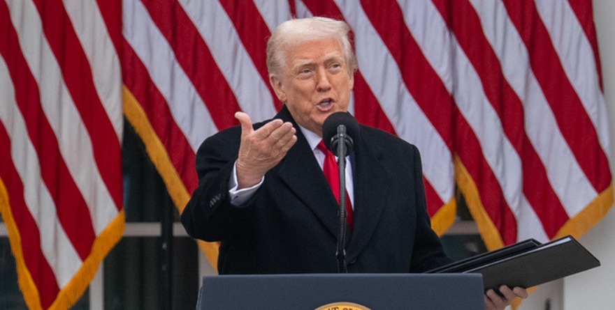 EXIGE TRUMP A IRANÍES TIRAR RÉGIMEN DE AYATOLÁ