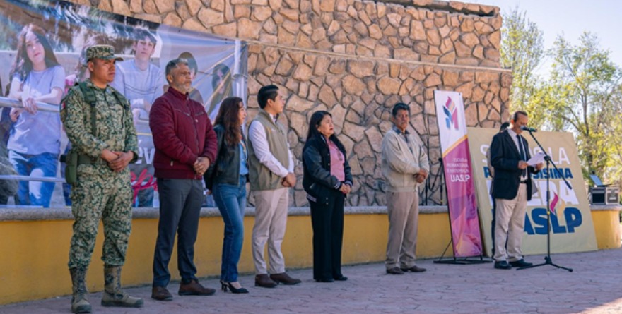 Informan sobre opciones educativas