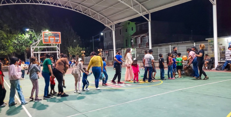 Gran fiesta para familias.