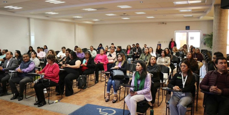 Fortalecen acciones a favor de la mujer