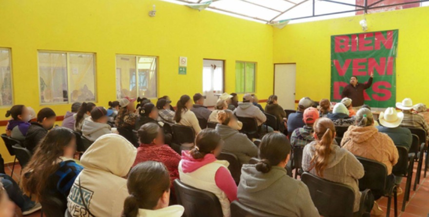 Entregan recursos para salud