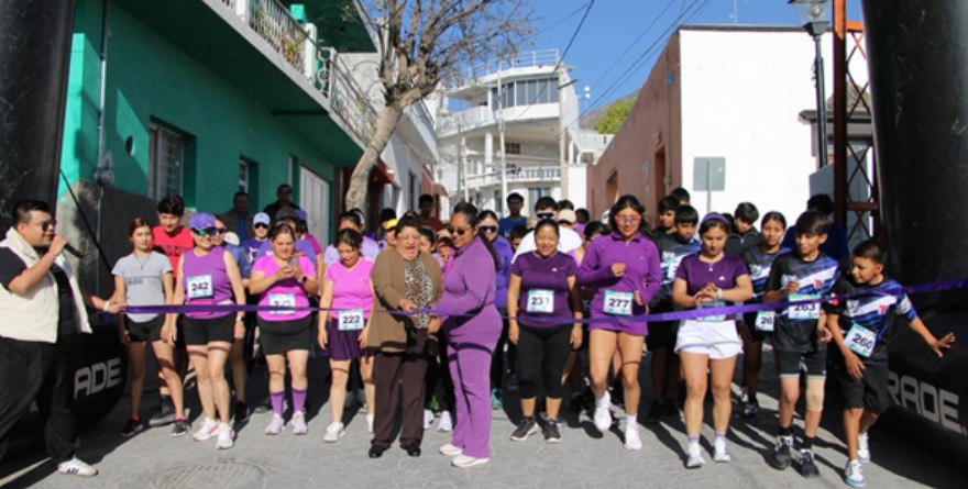Carrera 3K en Villa de La Paz por el Día de la Mujer