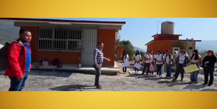 Entregan instalaciones de bachillerato.