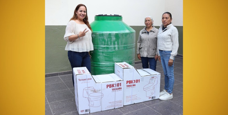 Entrega de equipo sanitario en Cerritos