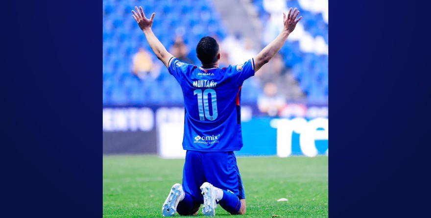 GOLEA CRUZ AZUL AL SAN LUIS Y SE MANTIENE EN LA CIMA