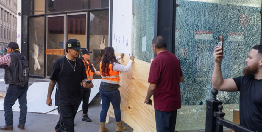 8M sacude las calles de SLP