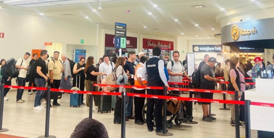 AUMENTA MOVIMIENTO EN AEROPUERTO