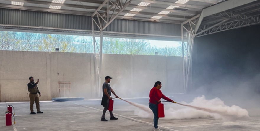 Imparten taller de primeros auxilios