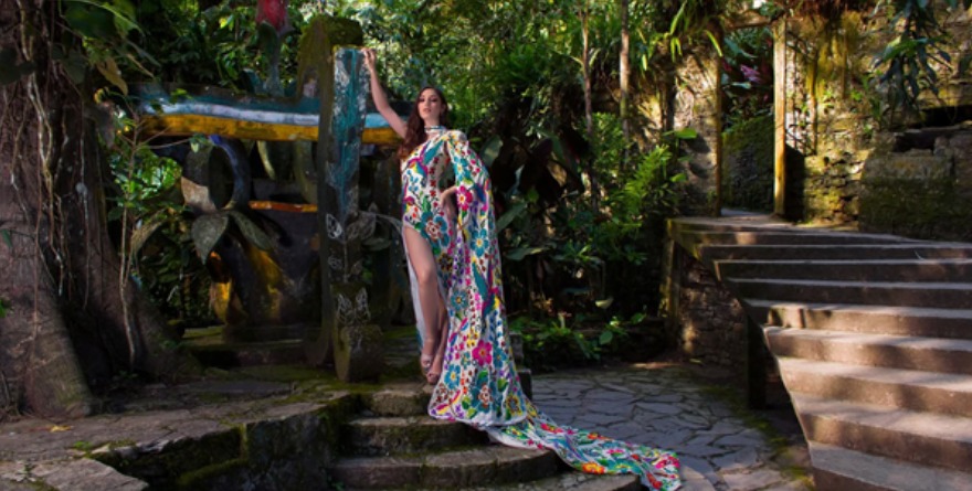 Fotografía proyecta a Jardín Escultórico